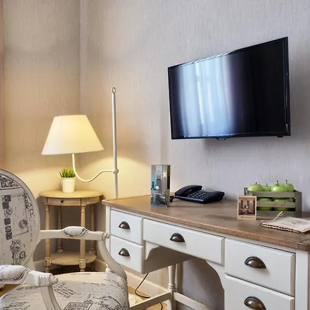 Midalidare & Hotel Mogilovo